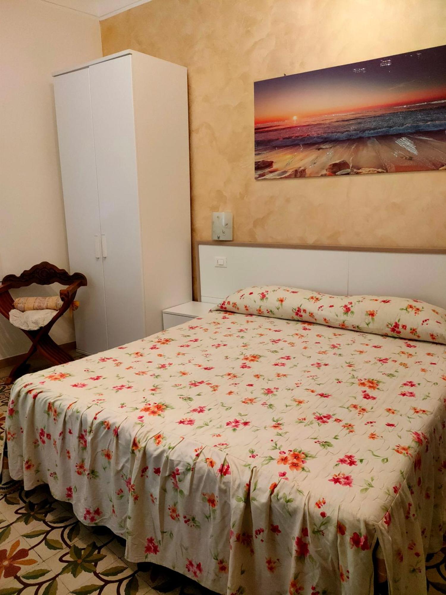 La Casa Del Sole Hotel Sanremo Luaran gambar