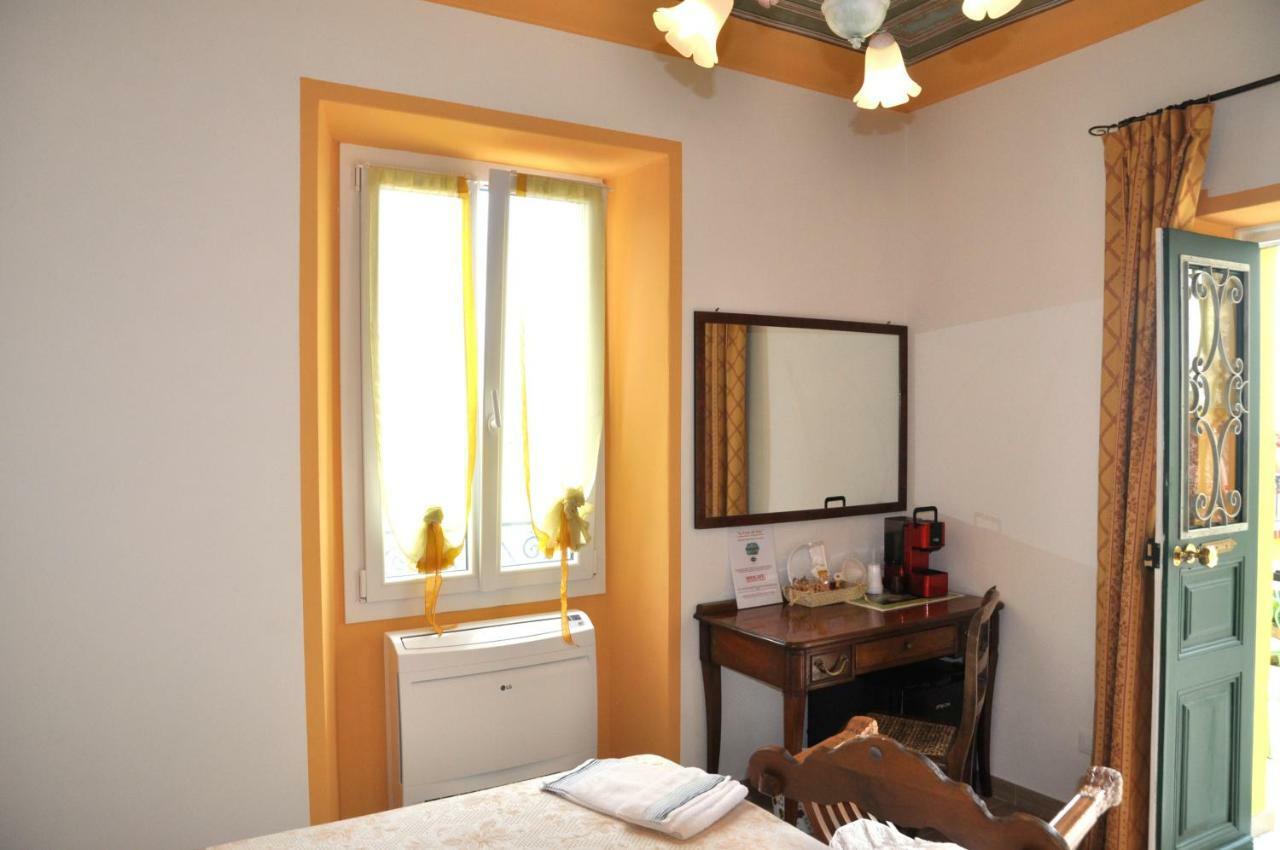 La Casa Del Sole Hotel Sanremo Luaran gambar