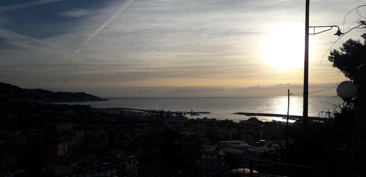 La Casa Del Sole Hotel Sanremo Luaran gambar